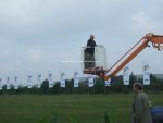 2009_0711dfcfahnenaufhangen0011.jpg