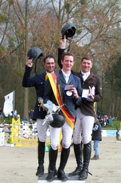 2015_0411-felix-berufsreiterchampion.jpg